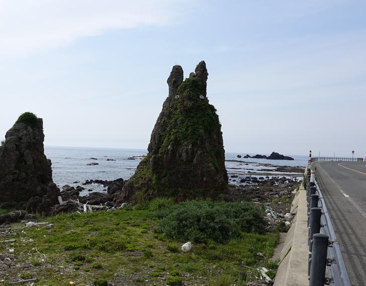 トトロ岩