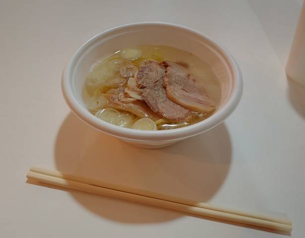 無料の夜泣き蕎麦(しかも塩ラーメン)