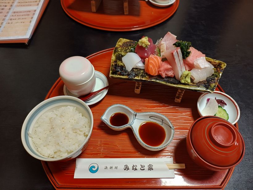 刺身定食(みなと家)